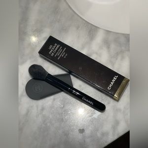 Chanel Precision Powder Brush (No. 107)